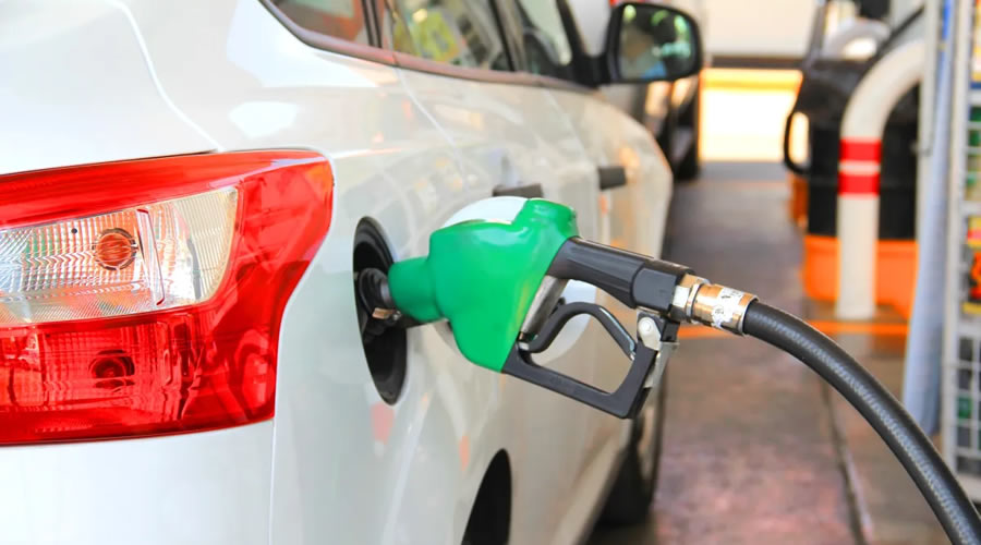 Descuentos en bencina y diésel: Revisa las rebajas disponibles durante enero